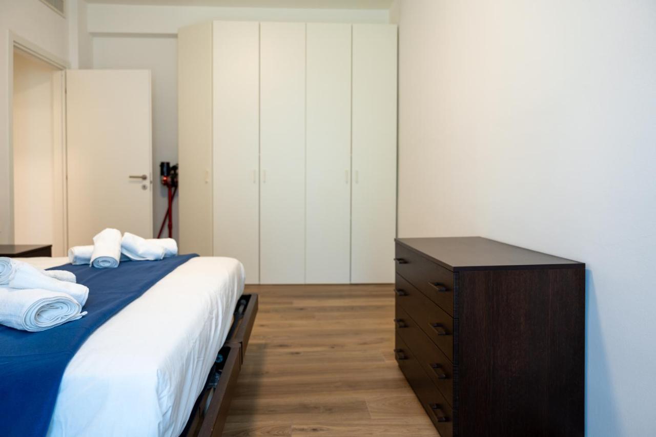 Apartamento 15Min Metro Duomo - Rho Fiera - Skyscraper Kitchen Milán Exterior foto