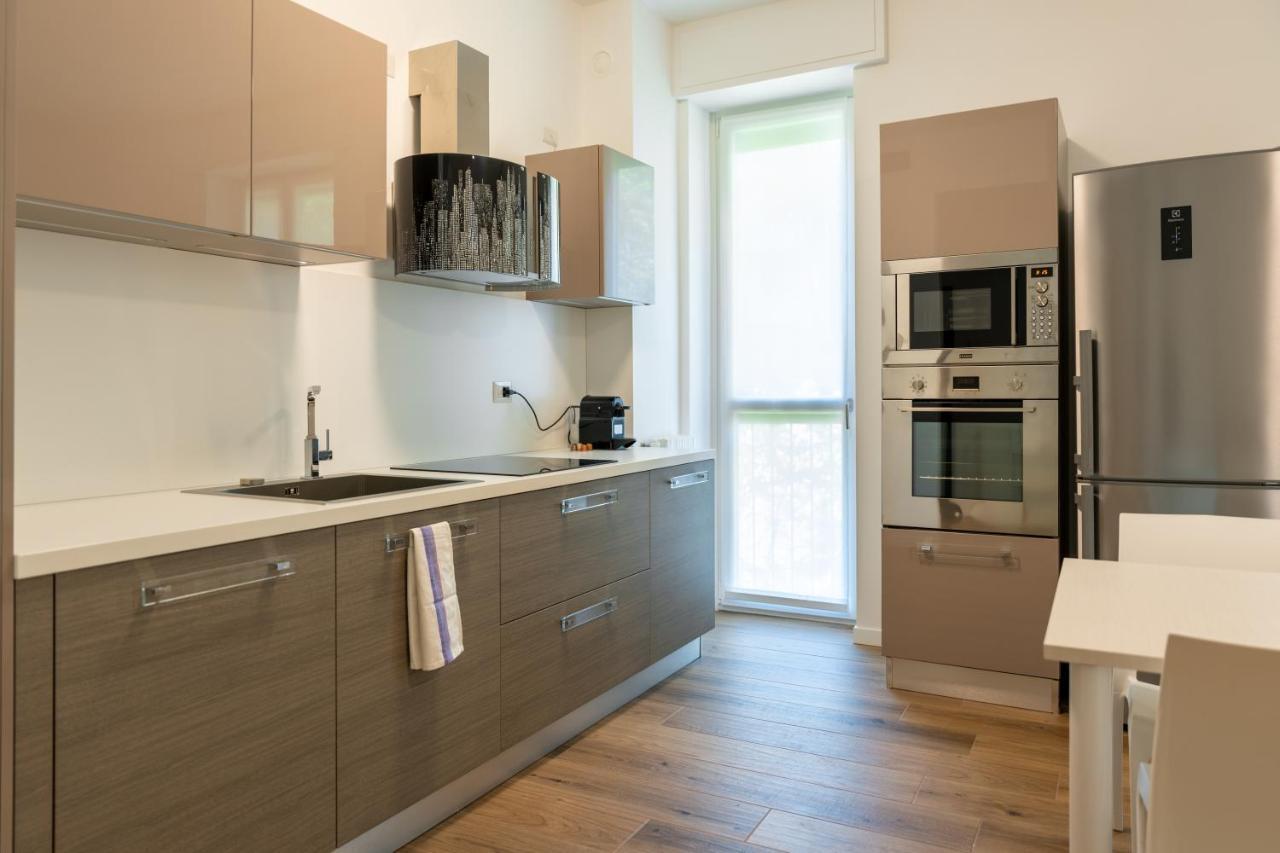 Apartamento 15Min Metro Duomo - Rho Fiera - Skyscraper Kitchen Milán Exterior foto