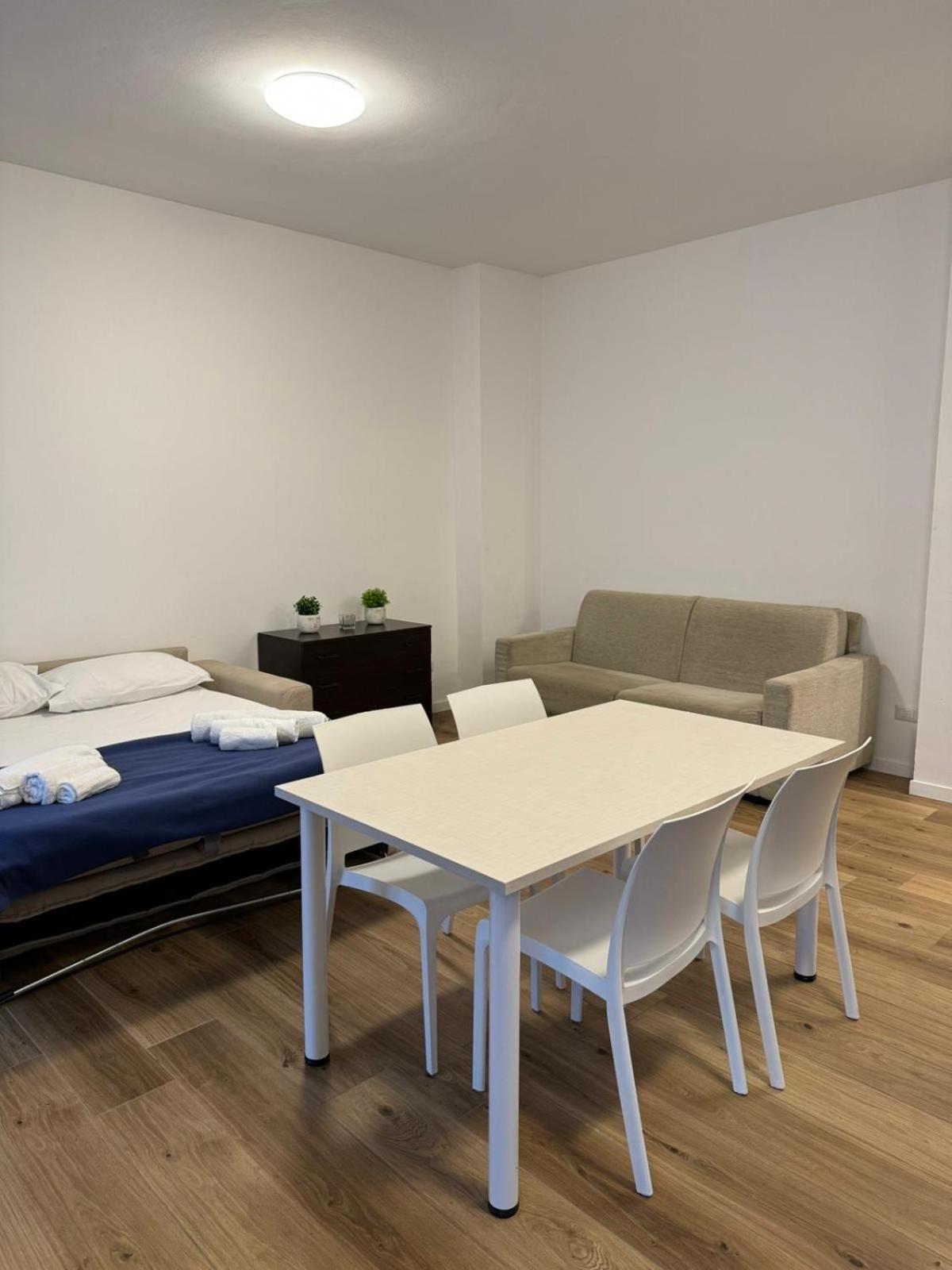Apartamento 15Min Metro Duomo - Rho Fiera - Skyscraper Kitchen Milán Exterior foto